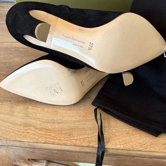 Rupert Sanderson Black & Gold Heeled Boots- all luxury leather materials! - Picture 6 of 11